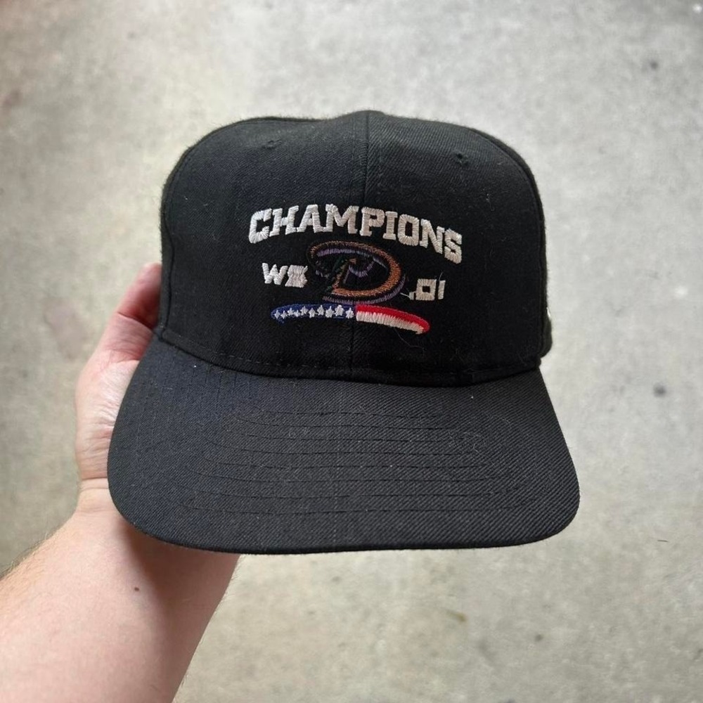 Vintage 2001 new era Arizona diamondbacks World Series champions SnapBack hat